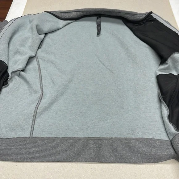 NWOT Lululemon athletica Zipper Jacket - Picture 7 of 9